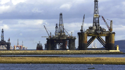 Britania miraton shpime të reja për naftë në Detin e Veriut