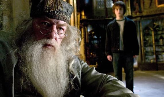 Vdiq aktori i “Harry Poterit”, Sir Michael Gambon
