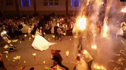 Publikohen pamjet kur nisi zjarri në dasmën irakiane”