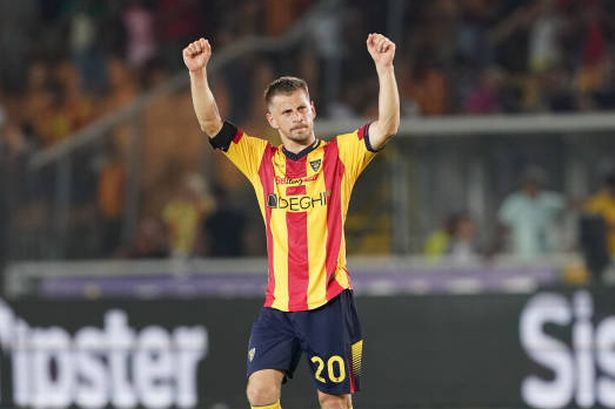 Futbollisti shqiptar i Lecces, Ylber Ramadani