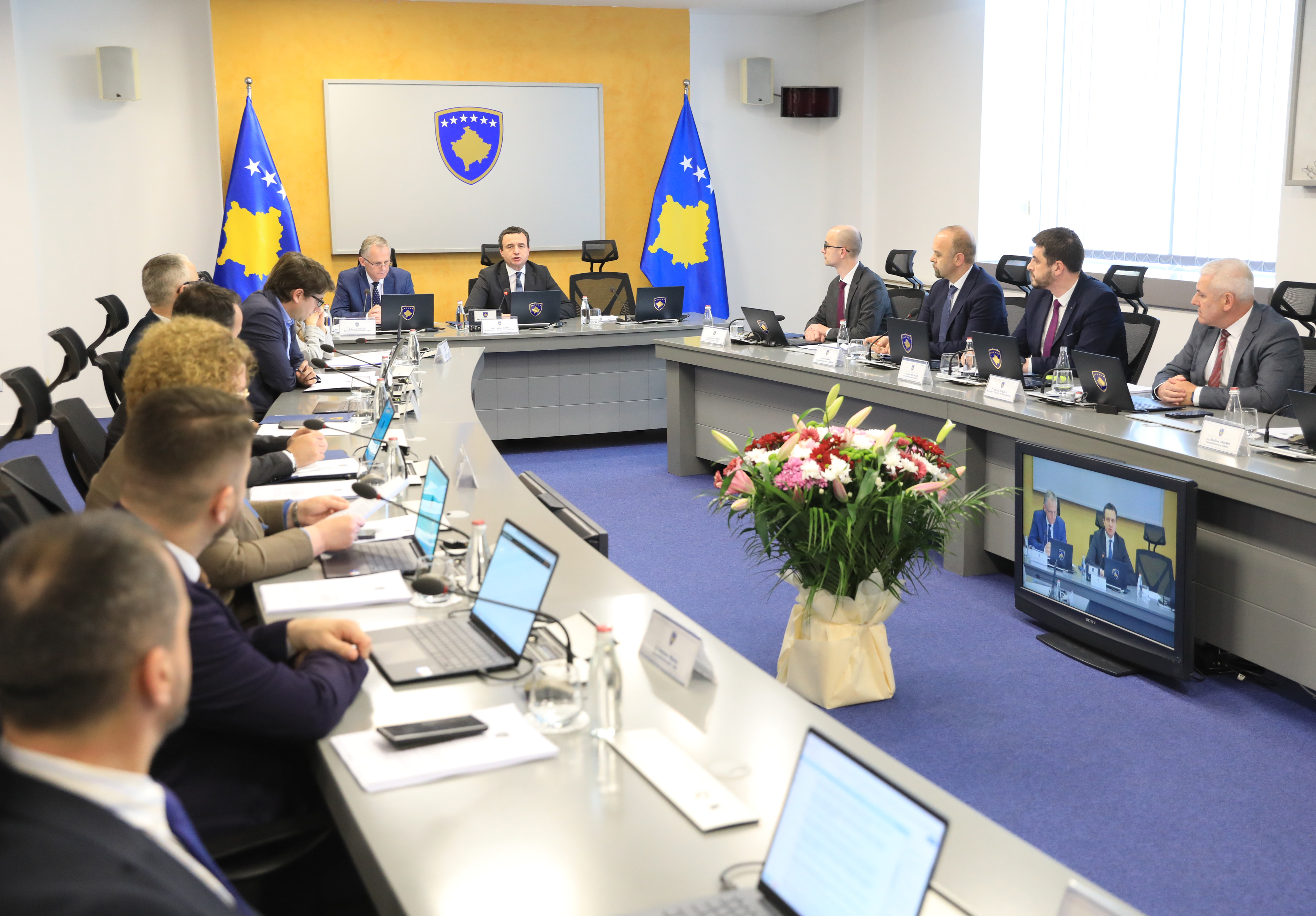 Mbledhja e Qeverise se Kosoves