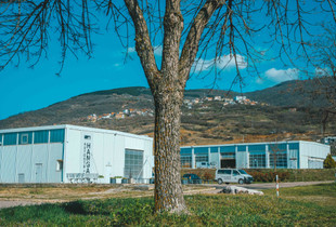 Autostrada Bienale - Hangari