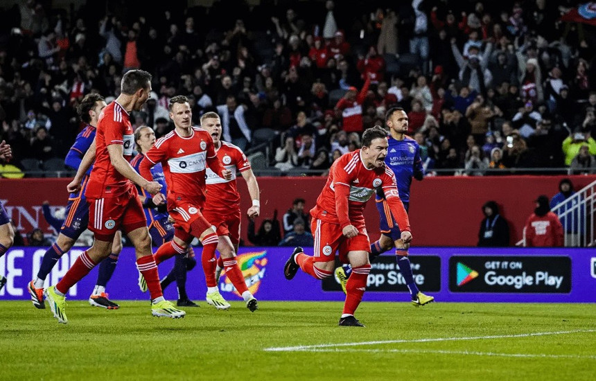 Xherdan Shaqiri me Chicago Fire