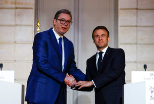 vucic, macron