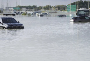 Përmbytjet në Dubai / Foto: AP