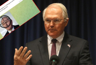 Christopher Hill - Kercenimi