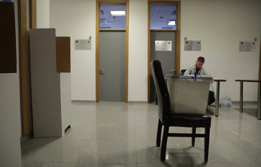 Votimi ne Mitrovice te Veriut