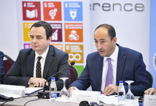 Kryeministri Albin Kurti dhe ministri i Mjedisit dhe Planifikimit Hapësinor, Liburn Aliu