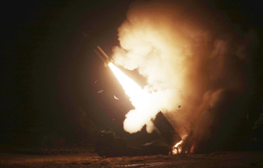 Sistemi i Raketave Taktike të Ushtrisë (ATACMS)
