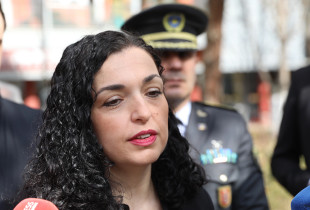 Vjosa Osmani - presidente