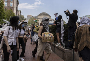 Studentët protestues