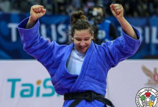 Loriana Kuka pasi fitoi medaljen e artë në Lojërat Mesdhetare (2022)