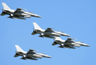 F-16