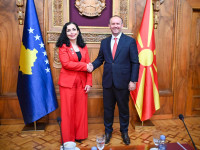Vjosa Osmani dhe kryeparlamentari i Maqedonisë së Veriut, Afrim Gashi