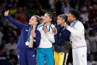 Distria Krasniqi dhe fitueset e tjera të medaljeve olimpike deri në 52 kilogramë