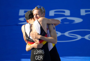 Gjermania triatlon - medalja e arte olimpike