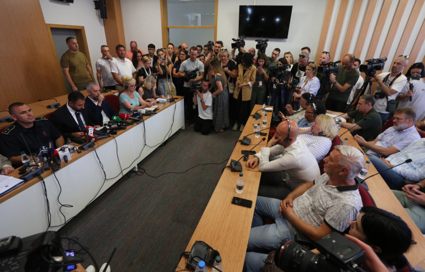 Mbledhja e Kuvendit Komunal në Mitrovicën e Veriut