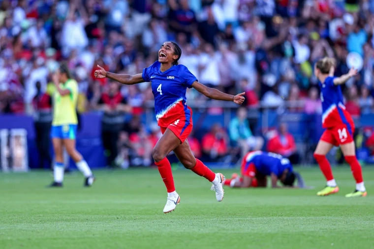 Des footballeurs américains remportent l'or – KOHA.net