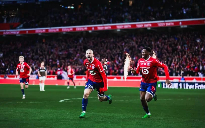 Edon Zhegrova - Lille