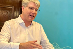 Oliver Jens Schmitt