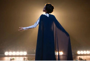 Yjet si Angelina Jolie, duke luajtur Maria Callas në “Maria”, do t’i japin shkëlqim edicionit të 81-të të Festivalin të Filmit në Venecia pas një edicioni të dobët të vitit 2023