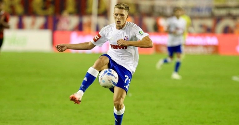 Arrihet marrëveshja, Sahiti transferohet te Hamburgu