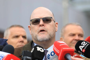 Ambasadori i SHBA-se ne Kosove, Jeffrey Hovenier