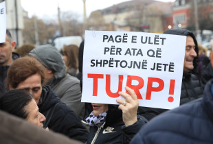 Protesta e mjekeve