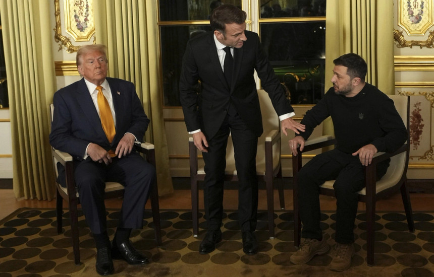 Donald Trump, Emmanuel Macron dhe Volodymyr Zelensky