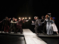 Kur para disa vjetësh “Qendra Multimedia” nga Prishtina dhe “Radionica Integracija” nga Bogradi realizuan shfaqjen “Romeo dhe Xhulieta”, me aktorë serbë e shqiptarë, premiera në Teatrin Kombëtar në Beograd qe vënë seriozisht në pikëpyetje