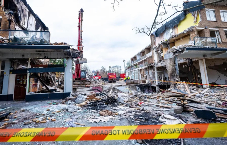 Shperthimi ne nje kompleks banimi ne Hage