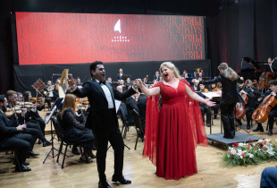 Saimir Pirgu e Marigona Qerkezi