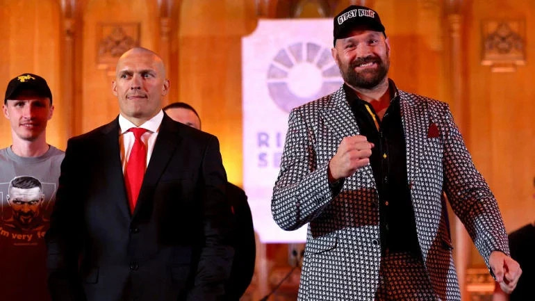 Usyk Rules Out Retirement If He Beats Fury In Rematch - Koha.net