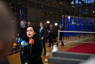 Vjosa Osmani