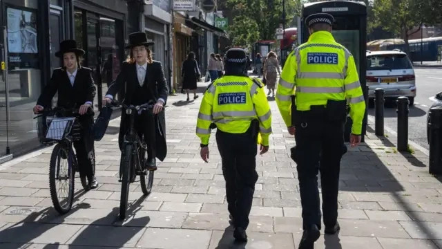 Dy adoleshente dënohen për një seri sulmesh antisemitike në Londër