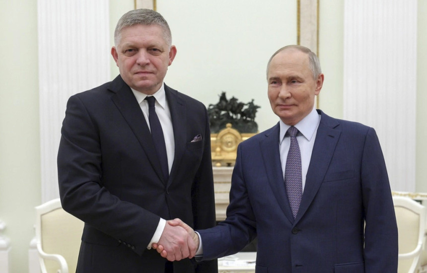 Robert Fico dhe Vladimir Putin