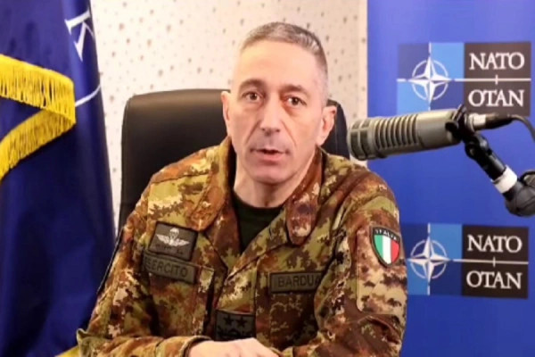 Enrico Barduani - komandant i KFOR_it