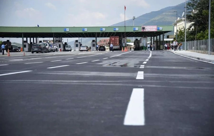 V Morini aretirali 22-letnika zaradi poskusa trgovine z mladoletnico v Kosovu