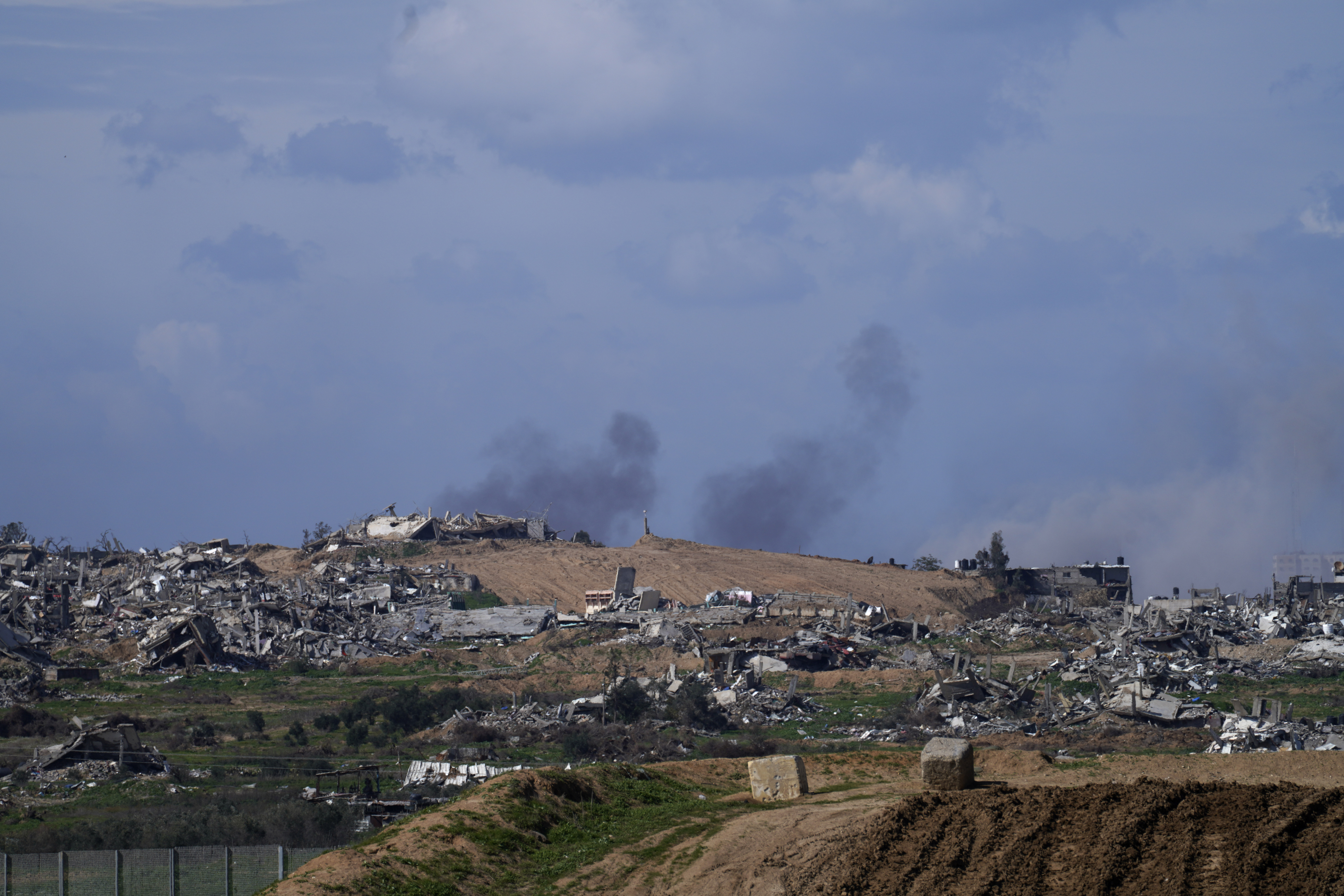Raportohet për 107 palestinezë të vrarë nga sulmet izraelite në 24 orë 