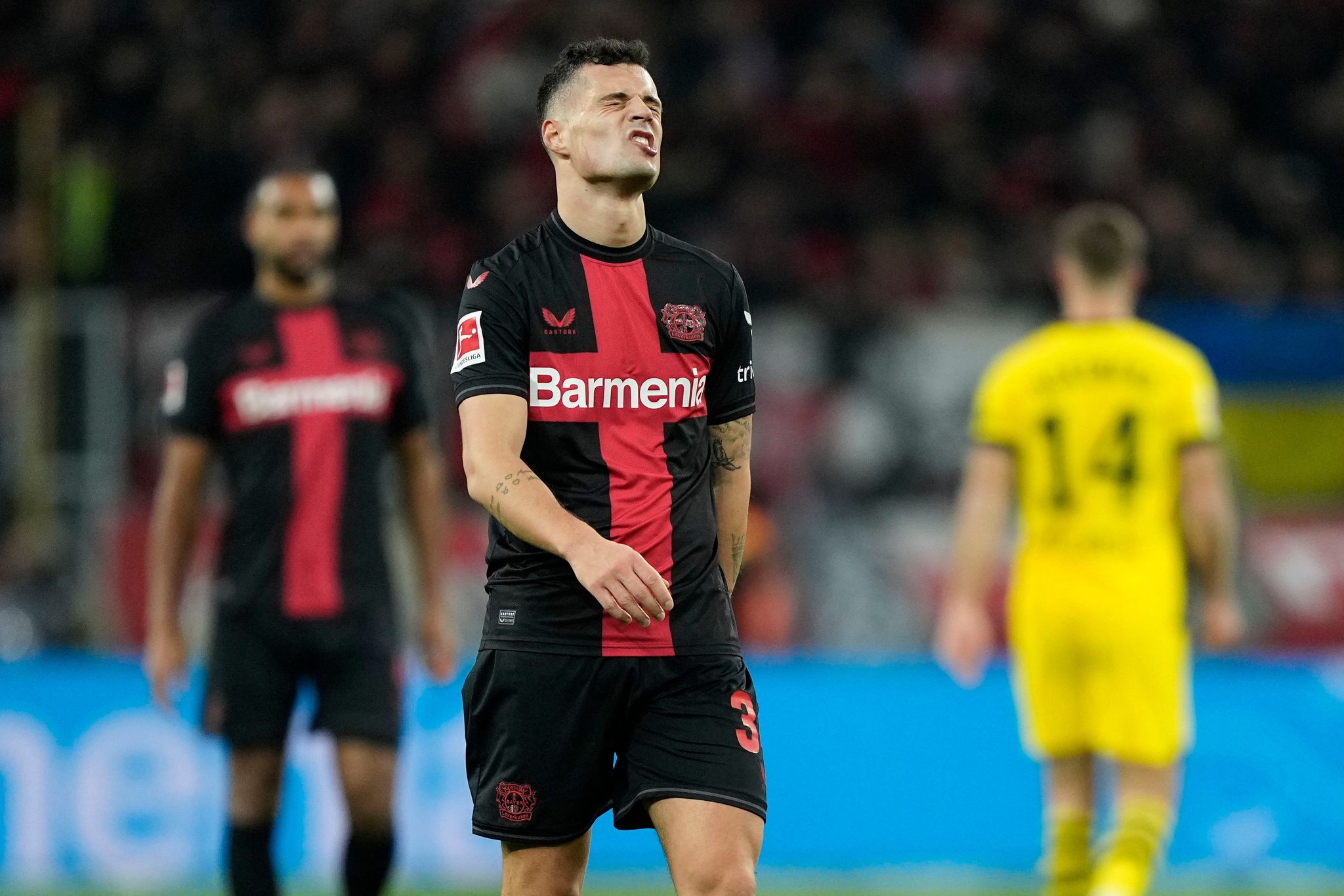 Xhaka pritet të jetë në bankën rezervë për herën e parë te Leverkuseni