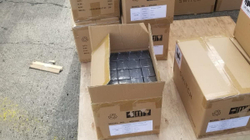 Kontrabandë nga Italia në Kosovë, bllokohen mbi 34 mijë cigare elektronike në Portin e Durrësit