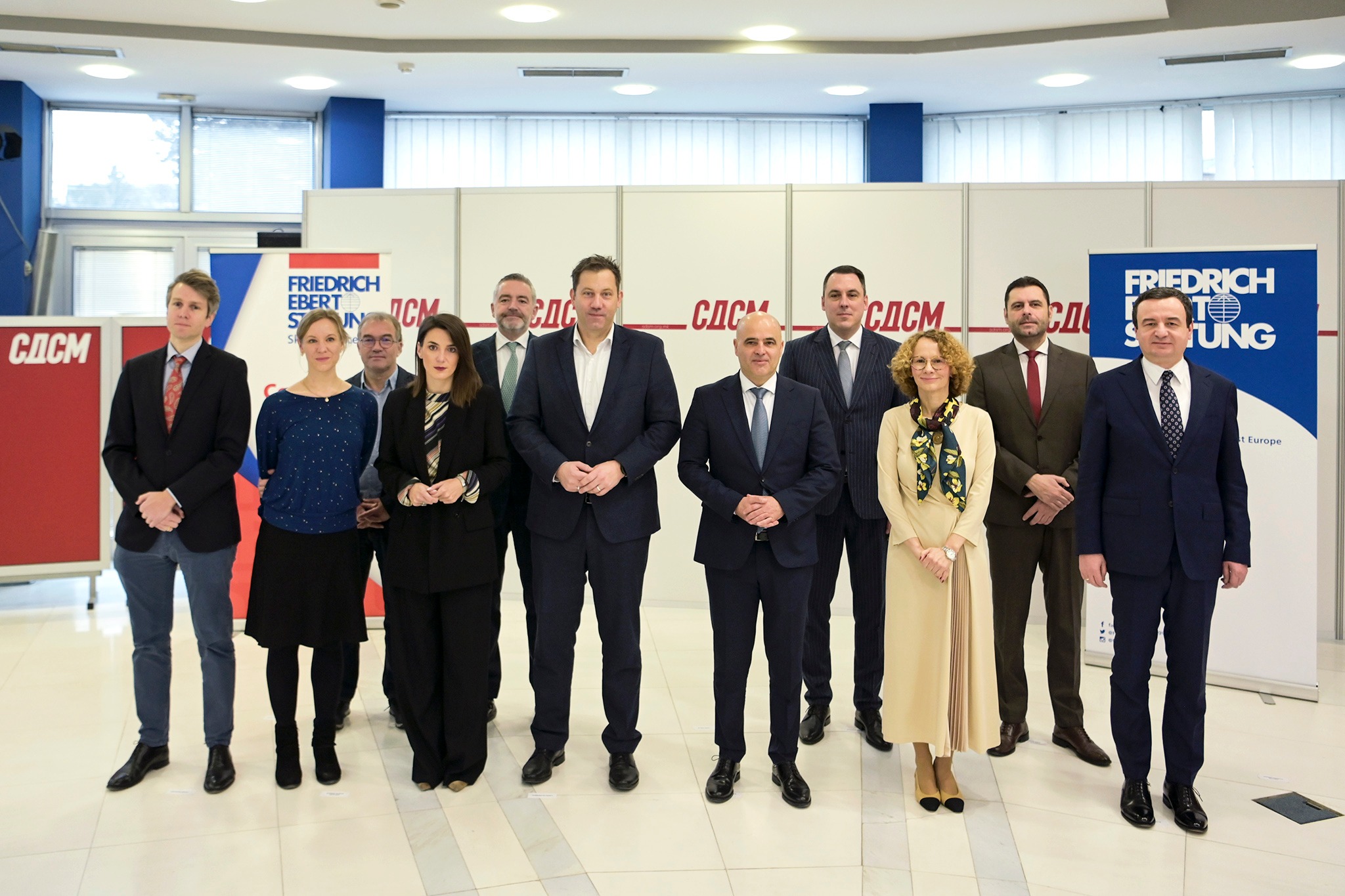 Takimi në Shkup, socialistët mobilizohen kundër rritjes së ekstremit të djathtë në Evropë