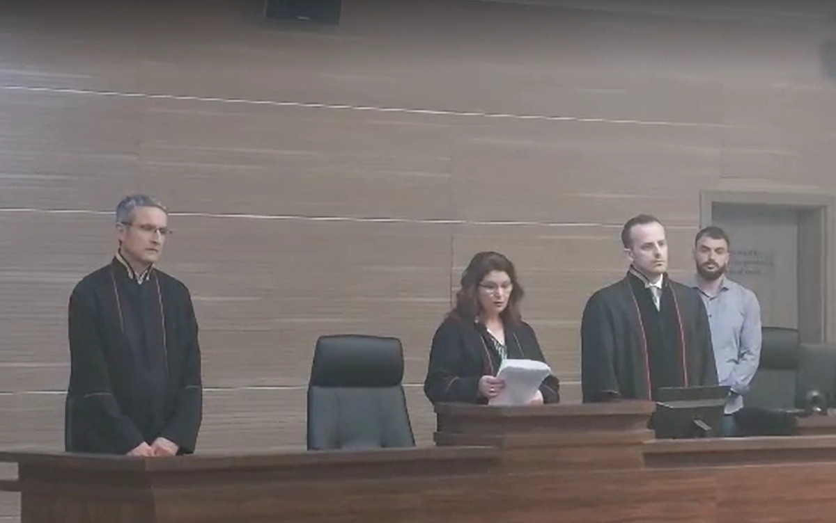 The man accused of murdering his wife in 25 is sentenced to 2016 years ...