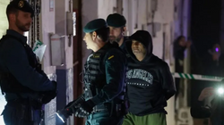 Der Mann, der in Spanien drei Menschen getötet hat, steht im Verdacht, auch seinen Zellengenossen getötet zu haben