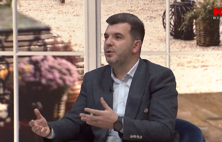 Denat Rrmoku Rrmoku: Facebooku më i përdoruri në Kosovë - KOHA.net