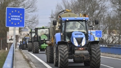 Farmers from 10 European countries join forces against EU policies