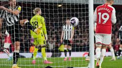 Arsenali i hakmerret Newcastleit, nxehet gara për titull 