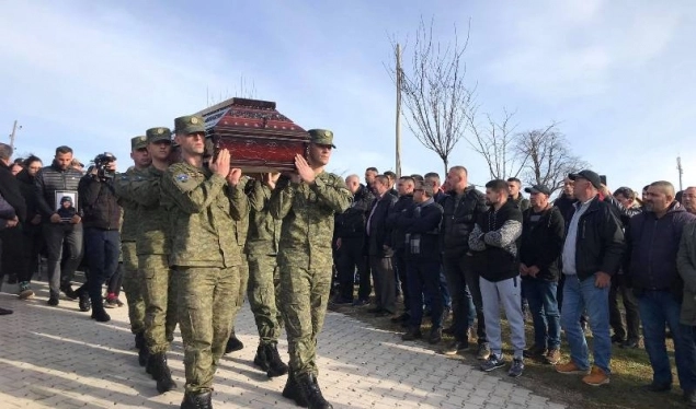 Familjarët e “Heroit të Kosovës”, të ndjerit Qerim Kelmendi, kërkojnë drejtësi