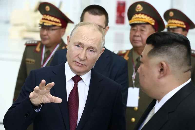 Rusia dhe Koreja e Veriut shkëmbyen ushqim me predha artilerie 