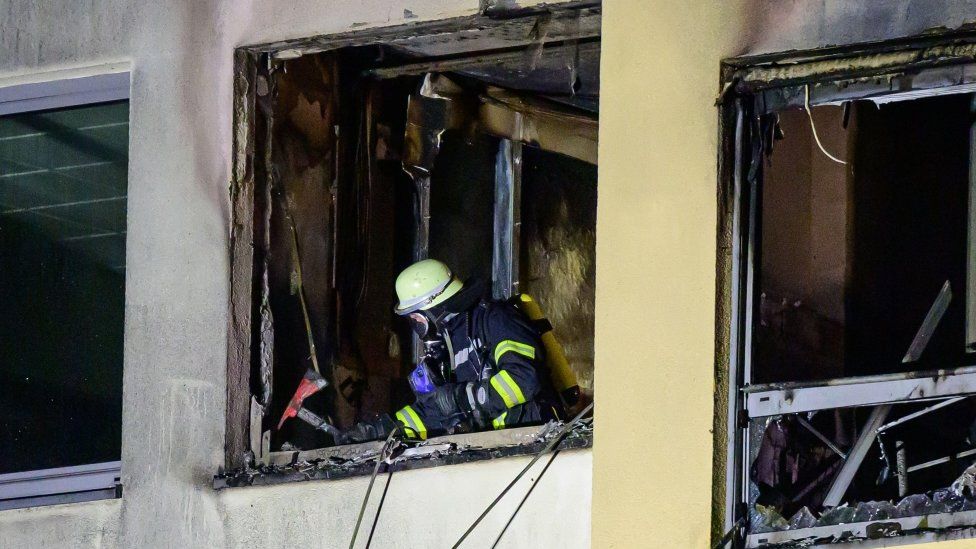 Pesë të vdekur nga zjarri në një spital në Hamburg 